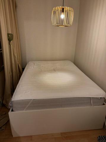 Ikea Bed - Gratis af te halen!
