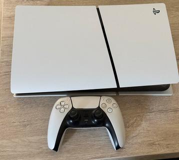 PS5 Slim Digital (3 mnd oud) + Controller