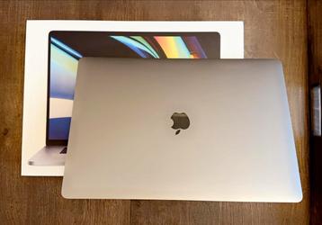 Apple macbook pro 16 inch 512GB space gray 