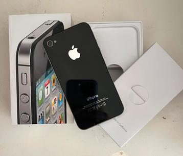 Apple Iphone 4S black 16gb of 5 black 16gb