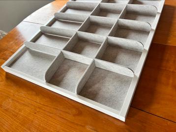 Ikea Pax KOMPLEMENT plank met verdeler, wit/grijs, 75x58 cm - afbeelding 5 Ikea Pax KOMPLEMENT plank met verdeler, wit/grijs, 75x58 cm - afbeelding 5