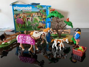 COMPLETE SET: Playmobil Country set 5227 paarden
