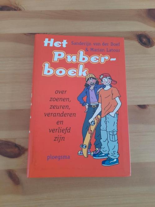 Het puberboek - Sanderijn van der Doef., Boeken, Kinderboeken | Jeugd | 10 tot 12 jaar, Zo goed als nieuw, Ophalen of Verzenden