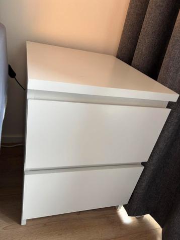 Twee keer ikea MALM nachtkastje - afbeelding 2 Twee keer ikea MALM nachtkastje - afbeelding 2