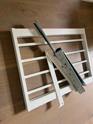 Broekenhanger IKEA PAX kast 2 stuks - afbeelding 3 Broekenhanger IKEA PAX kast 2 stuks - afbeelding 3
