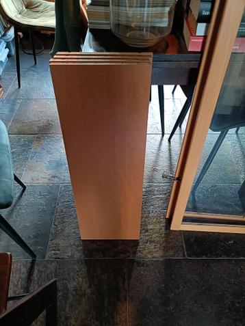 Billy boekenkast met glasdeuren zsm weg- Den Bosch - afbeelding 3 Billy boekenkast met glasdeuren zsm weg- Den Bosch - afbeelding 3