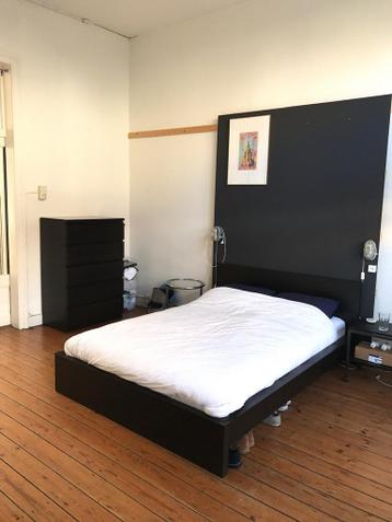 IKEA Malm bed 140x200 - Zwartbruin (zonder lattenbodem) - afbeelding 1 IKEA Malm bed 140x200 - Zwartbruin (zonder lattenbodem) - afbeelding 1