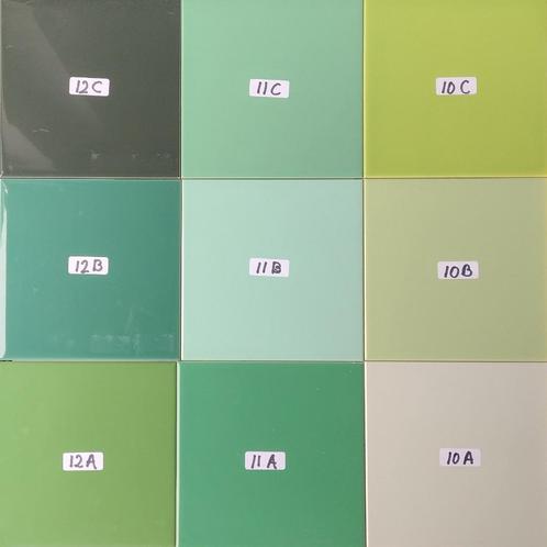 100 kleuren tegels 15 x 15 cm voor mozaiek doeleinden., Hobby en Vrije tijd, Knutselen, Nieuw, Materiaal, Ophalen of Verzenden