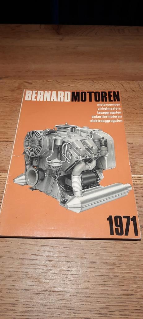 Bernard Motoren 1971, Boeken, Catalogussen en Folders, Gelezen, Catalogus, Ophalen of Verzenden