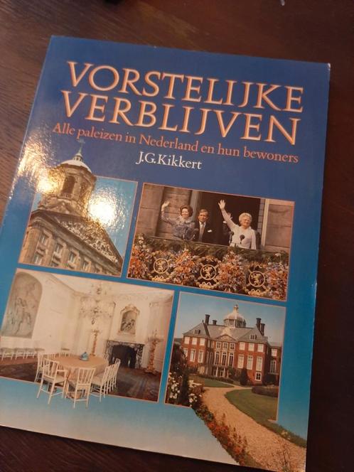 Vorstelijke verblijven (1983l, Boeken, Kunst en Cultuur | Architectuur, Zo goed als nieuw, Ophalen of Verzenden