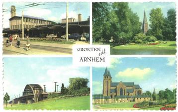 910734	Arnhem	Station rijnbrug	Nette oude kaart Onbeschreven