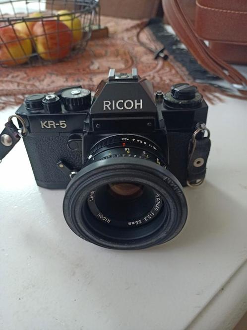 Zeer complete Ricoh  KR5 analoge camera, Audio, Tv en Foto, Fotocamera's Analoog, Zo goed als nieuw, Ophalen of Verzenden