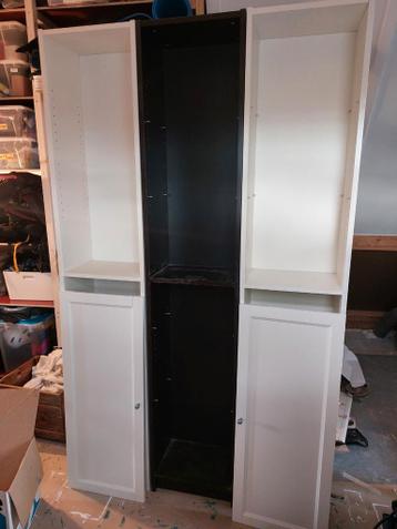 Billy boekenkast ikea donkerbruin/zwart - afbeelding 1 Billy boekenkast ikea donkerbruin/zwart - afbeelding 1