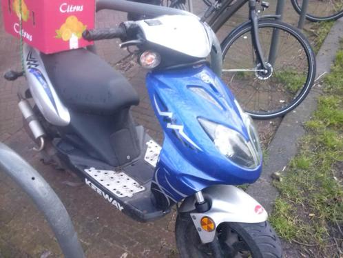 Leuke Keeway Brom Scooter geel kenteken, Fietsen en Brommers, Scooters | Overige merken, Gebruikt, Maximaal 45 km/u, Benzine, Ophalen