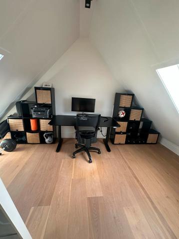 IKEA Bekant Elektrisch Bureau 160x80 Zwart - afbeelding 2 IKEA Bekant Elektrisch Bureau 160x80 Zwart - afbeelding 2