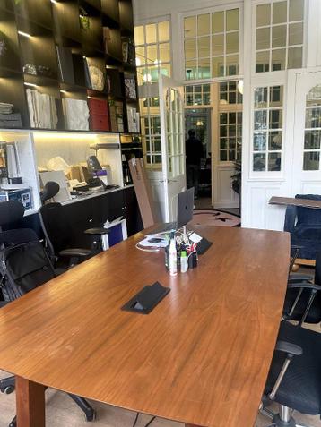 (Negotiable) NEEDS TO GO: Design walnootfineer kantoortafels - afbeelding 7 (Negotiable) NEEDS TO GO: Design walnootfineer kantoortafels - afbeelding 7