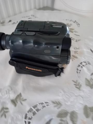 Film camera 