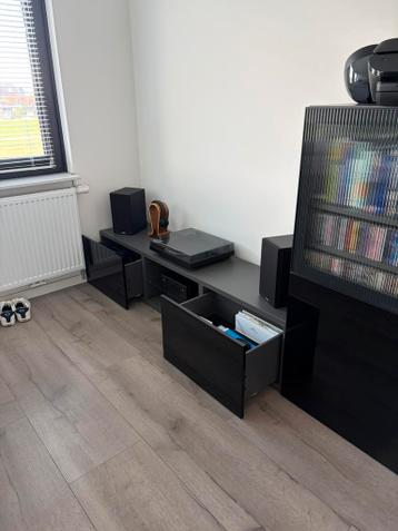 IKEA BESTÅ tv-opbergcombinatie – zwart – zo goed als nieuw - afbeelding 2 IKEA BESTÅ tv-opbergcombinatie – zwart – zo goed als nieuw - afbeelding 2