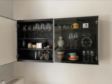 Ikea Besta kast / vitrinekast - afbeelding 1 Ikea Besta kast / vitrinekast - afbeelding 1