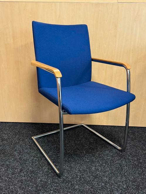 6x Design Casala stoelen (paars stof) zie foto’s, Huis en Inrichting, Stoelen, Leer, Zwart, Ophalen of Verzenden