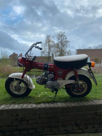 Honda st50 g Dax