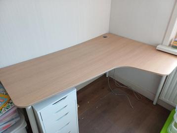 Hoekbureau - Zo goed als nieuw - afbeelding 1 Hoekbureau - Zo goed als nieuw - afbeelding 1