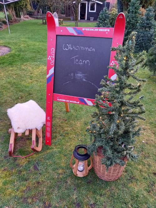 Après ski welkomstbord ski's, Hobby en Vrije tijd, Feestartikelen, Zo goed als nieuw, Ophalen