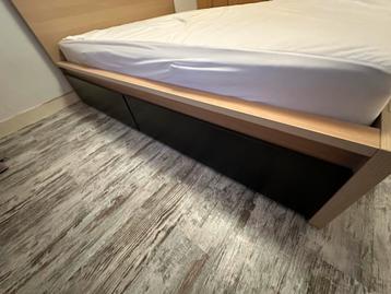 Ikea Malm bed 140x200 met lades en lattenbodem - afbeelding 3 Ikea Malm bed 140x200 met lades en lattenbodem - afbeelding 3