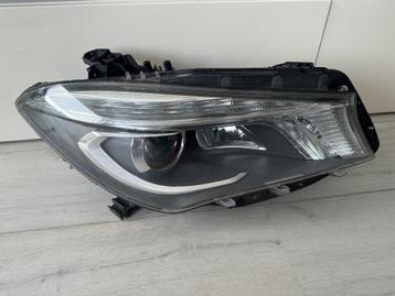 Mercedes W117 C117 CLA AMG xenon koplamp rechts A1179067000