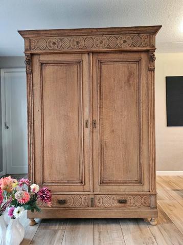 Antieke Franse kledingkast demontabel - afbeelding 7 Antieke Franse kledingkast demontabel - afbeelding 7