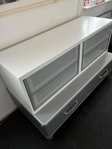 IKEA ladenblok Besta 100x39,5x38,5 - afbeelding 3 IKEA ladenblok Besta 100x39,5x38,5 - afbeelding 3