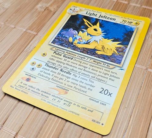 Pokemon Kaarten Neo Destiny Light Jolteon 48/105 NDE 48, Hobby en Vrije tijd, Verzamelkaartspellen | Pokémon, Zo goed als nieuw