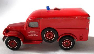 DODGE WC54 SDIS FIREFIGHTERS - SOLIDO - 1/50