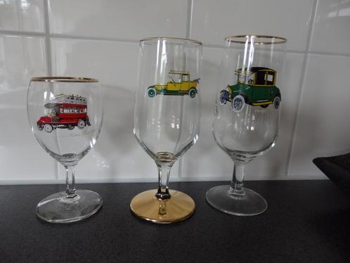 Bierglas wijnglas oldtimer Ford Rolls royce motor bus 1905, Verzamelen, Glas en Borrelglaasjes, Zo goed als nieuw, Bierglas, Ophalen of Verzenden