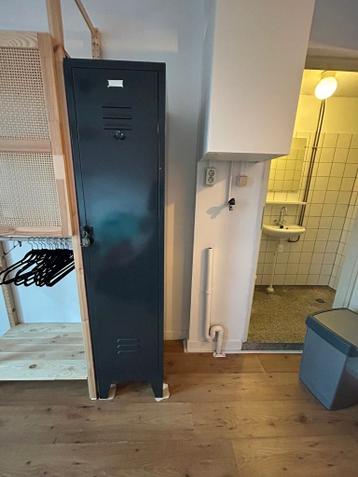 Ikea Ivar kast met Vintage lockerkast - afbeelding 4 Ikea Ivar kast met Vintage lockerkast - afbeelding 4