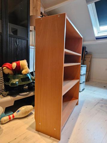 Ikea Billy Boekenkast bruin met 3 losse planken - afbeelding 3 Ikea Billy Boekenkast bruin met 3 losse planken - afbeelding 3