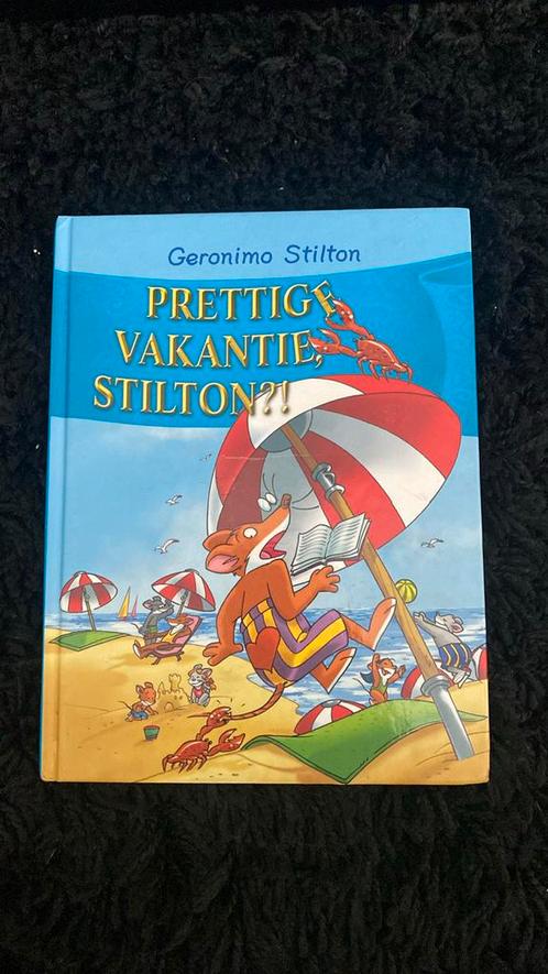Geronimo Stilton - Prettige vakantie, Stilton!, Boeken, Kinderboeken | Jeugd | onder 10 jaar, Zo goed als nieuw, Ophalen of Verzenden
