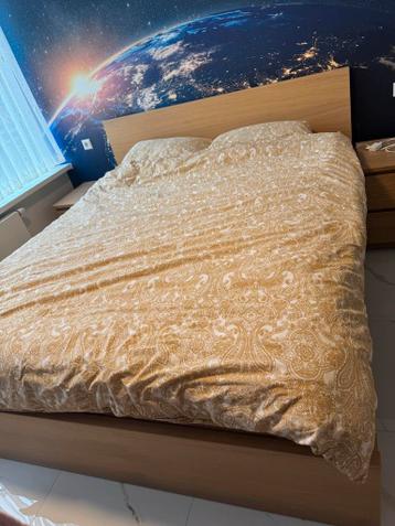 Ikea Malm bed 160x200 compleet - afbeelding 2 Ikea Malm bed 160x200 compleet - afbeelding 2