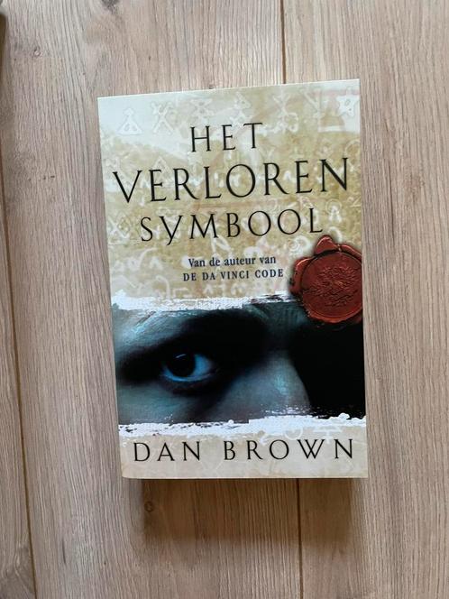 Dan Brown - Het verloren symbool, Boeken, Thrillers, Zo goed als nieuw, Ophalen