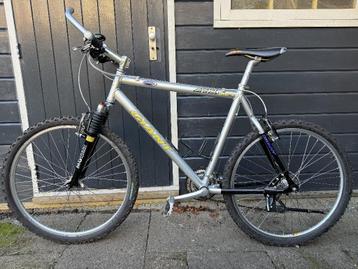 Giant ATX 840 mountainbike