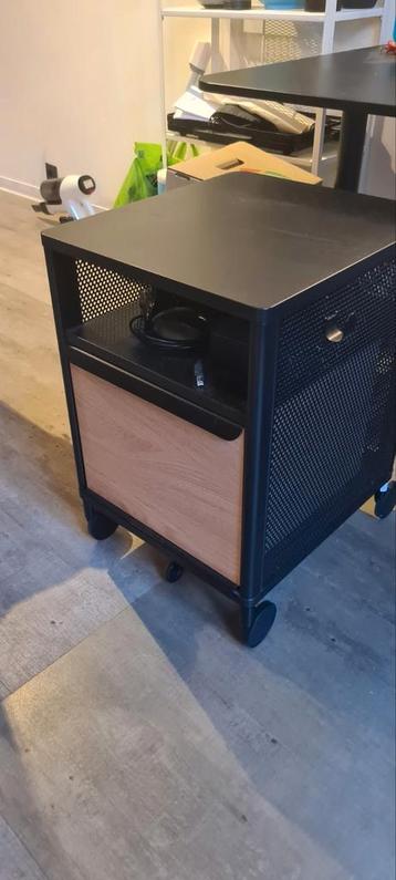Black/ zwart IKEA Bekant bureaus + ikea Bekant Storage unit - afbeelding 17 Black/ zwart IKEA Bekant bureaus + ikea Bekant Storage unit - afbeelding 17