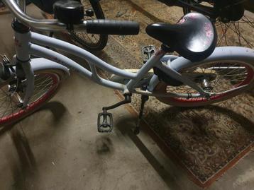Meisjes fiets