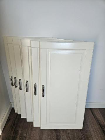 IKEA Bodbyn/Eneryda Keukenfronten & Handgrepen - afbeelding 2 IKEA Bodbyn/Eneryda Keukenfronten & Handgrepen - afbeelding 2