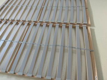 Bed spijlen IKEA SVELVIK - afbeelding 8 Bed spijlen IKEA SVELVIK - afbeelding 8