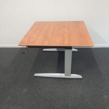 Zettoe bureau/ Schooltafel met slinger 90x80xH62-82cm, 13st - afbeelding 2 Zettoe bureau/ Schooltafel met slinger 90x80xH62-82cm, 13st - afbeelding 2