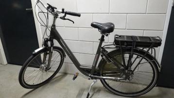 Te koop elektrische dames fiets Stella Modena