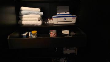 Pax kast donker bruin/zwart Ikea 100x60x201 cm - afbeelding 4 Pax kast donker bruin/zwart Ikea 100x60x201 cm - afbeelding 4