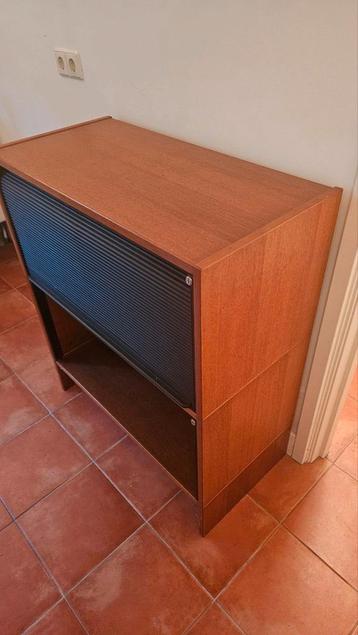 Twee IKEA roldeur kantoorkasten - afbeelding 7 Twee IKEA roldeur kantoorkasten - afbeelding 7