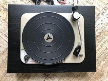 Thorens TD135