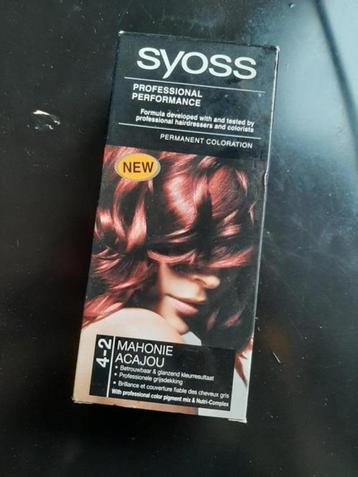 Syoss Permanente Haarkleuring Verf 4-2 Mahonie Acajou Rood
